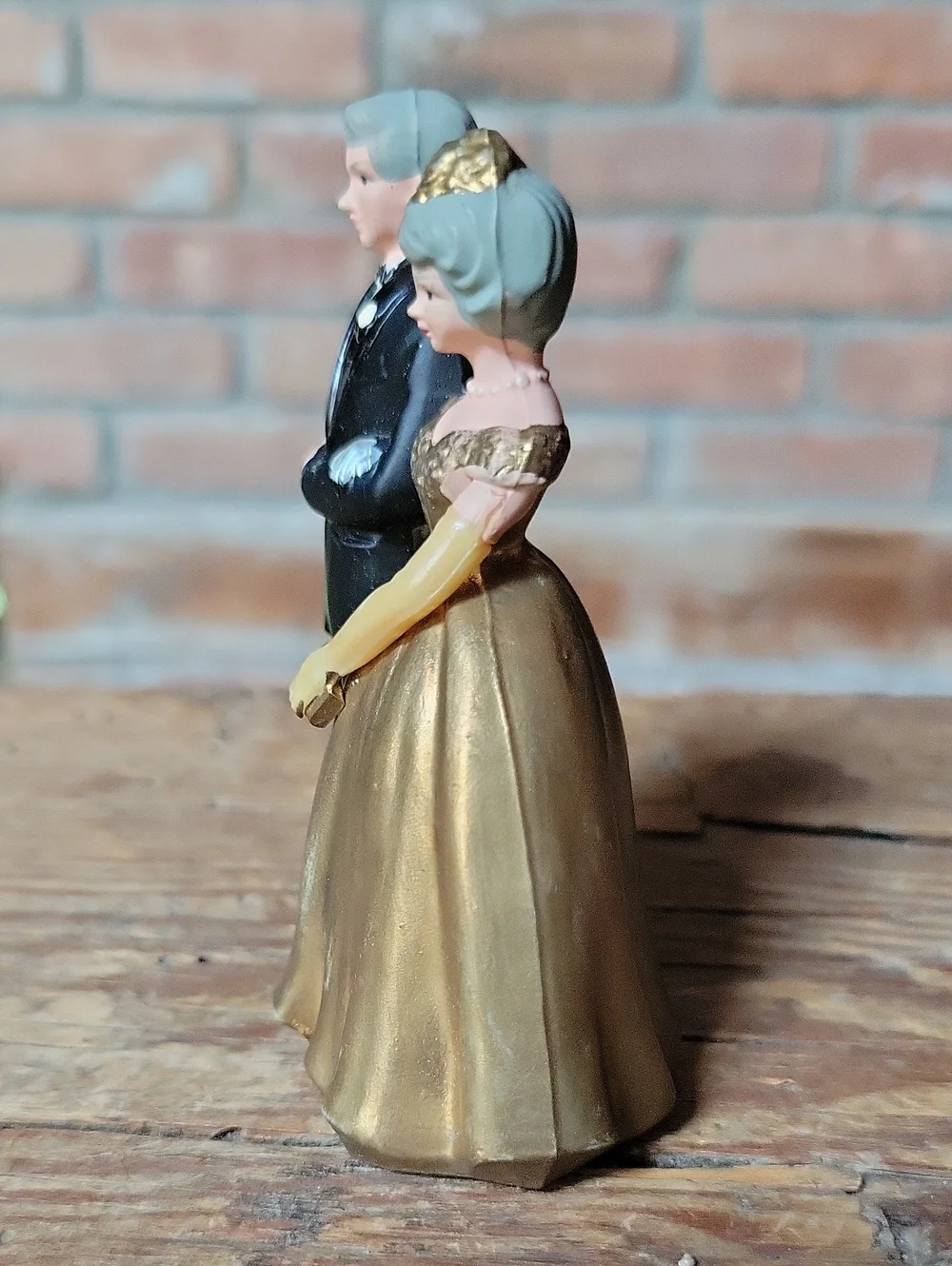 50th Anniversary Vintage 1950's Wilton Gold Bride and Black Groom Cake Topper